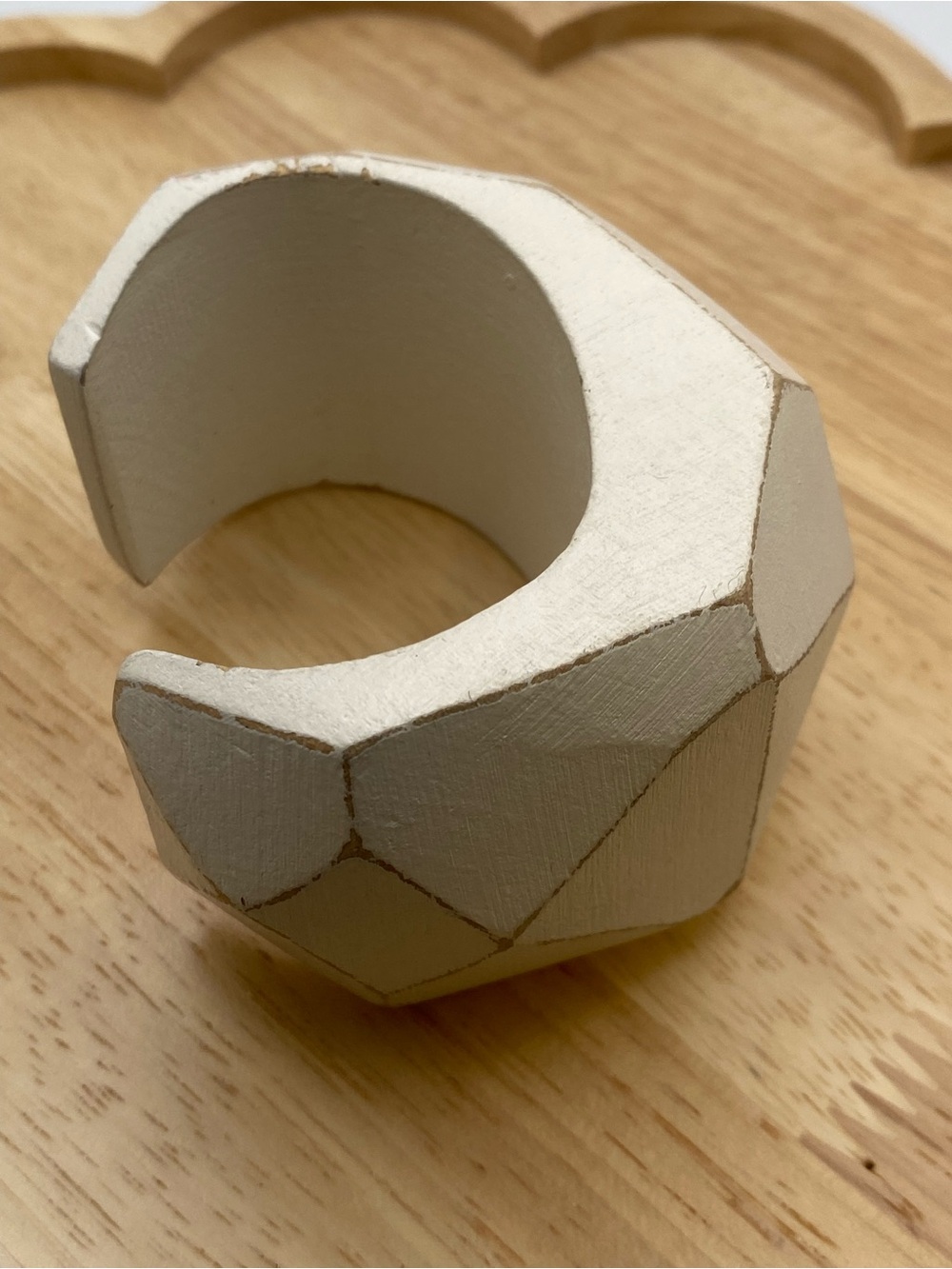 Chunky Geometric Cream Bracelet - Unbranded